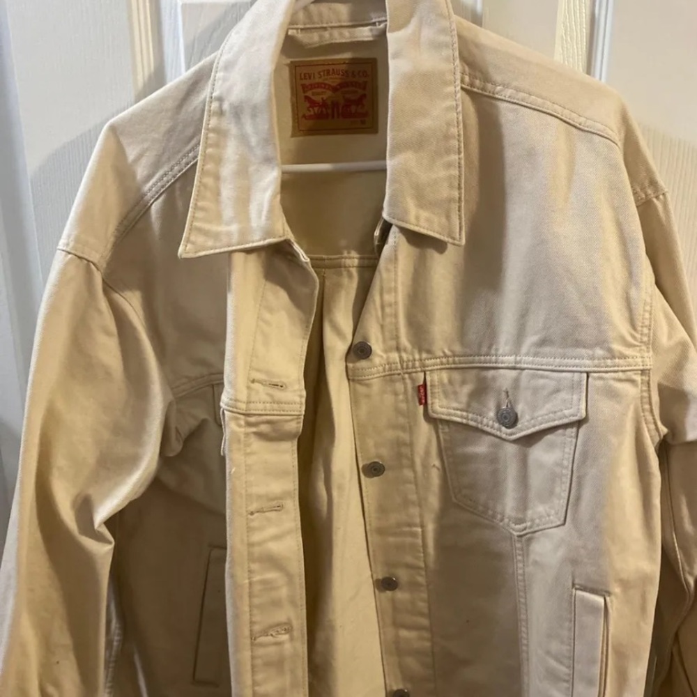 Levi's Women's Tan Denim Jacket